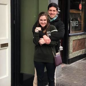 Meet your Posher, Ashton